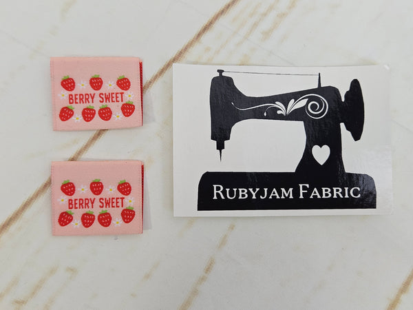 "Berry Sweet" Strawberries Woven Clothing Labels - Pack of 10