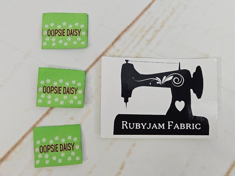 Oopsie Daisy (Green) Woven Clothing Labels - Pack of 10