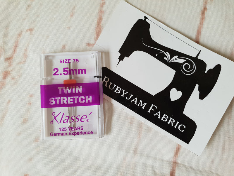 Klasse Twin Stretch Needle Size 75/11 2.5mm