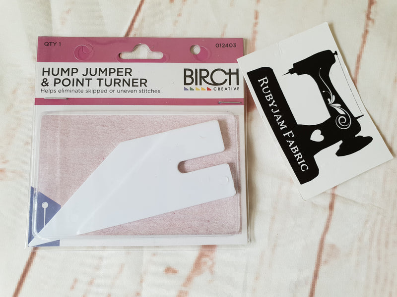 Birch - Hump Jumper and Point Turner - White