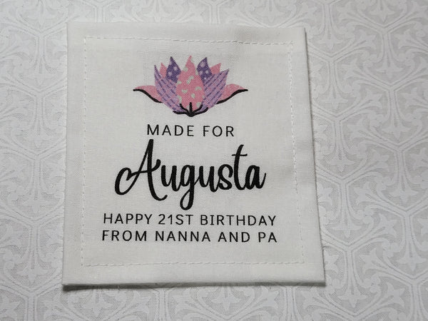 Custom Made QUILT LABEL, organic quilting cotton, Style 49 - Flower
