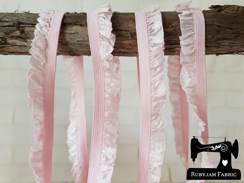 1M LIGHT PINK Decorative Elastic Ruffle Trim (Approx 15mm wide)